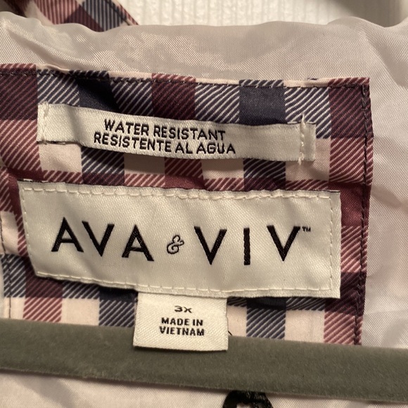 Brand New Ava & Viv Tan Plaid Raincoat… - Picture 3 of 8
